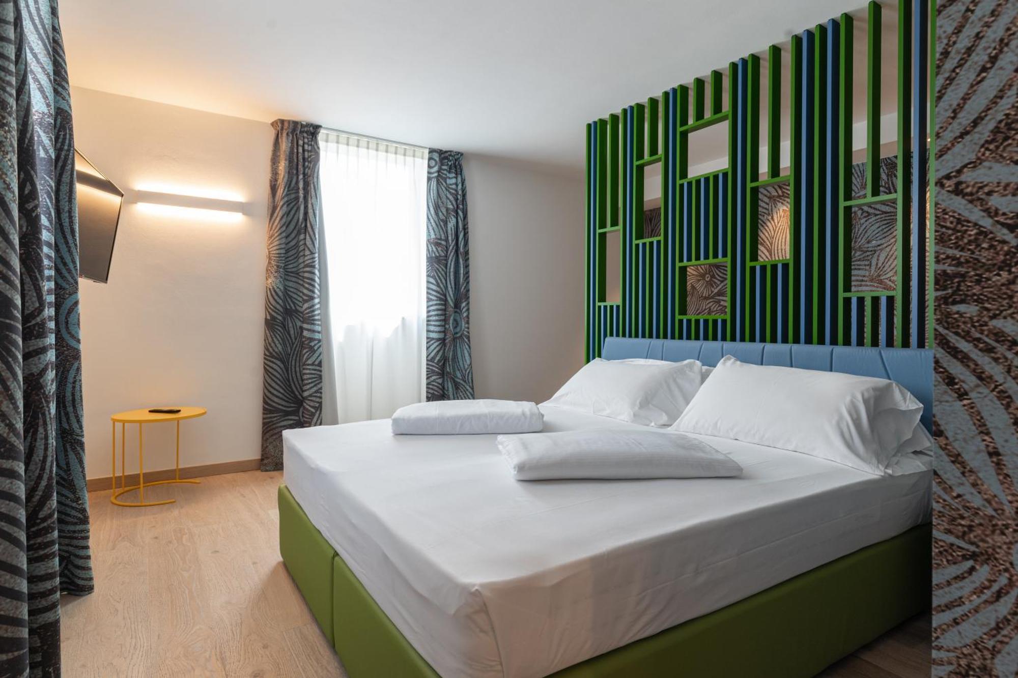 Holiday Iv Gardan 3* Riva del Garda