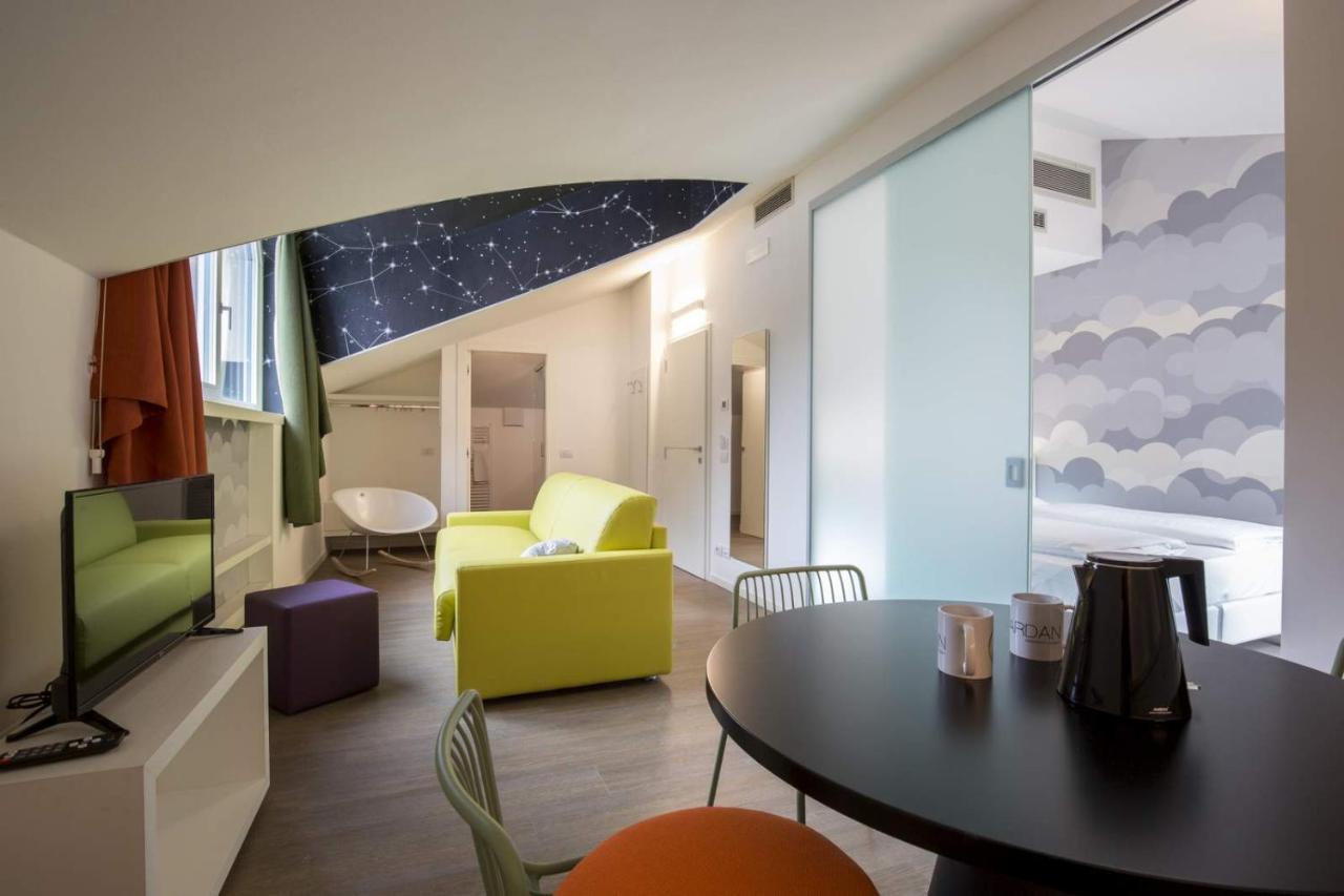 Holiday Iv Gardan Hotel Riva del Garda